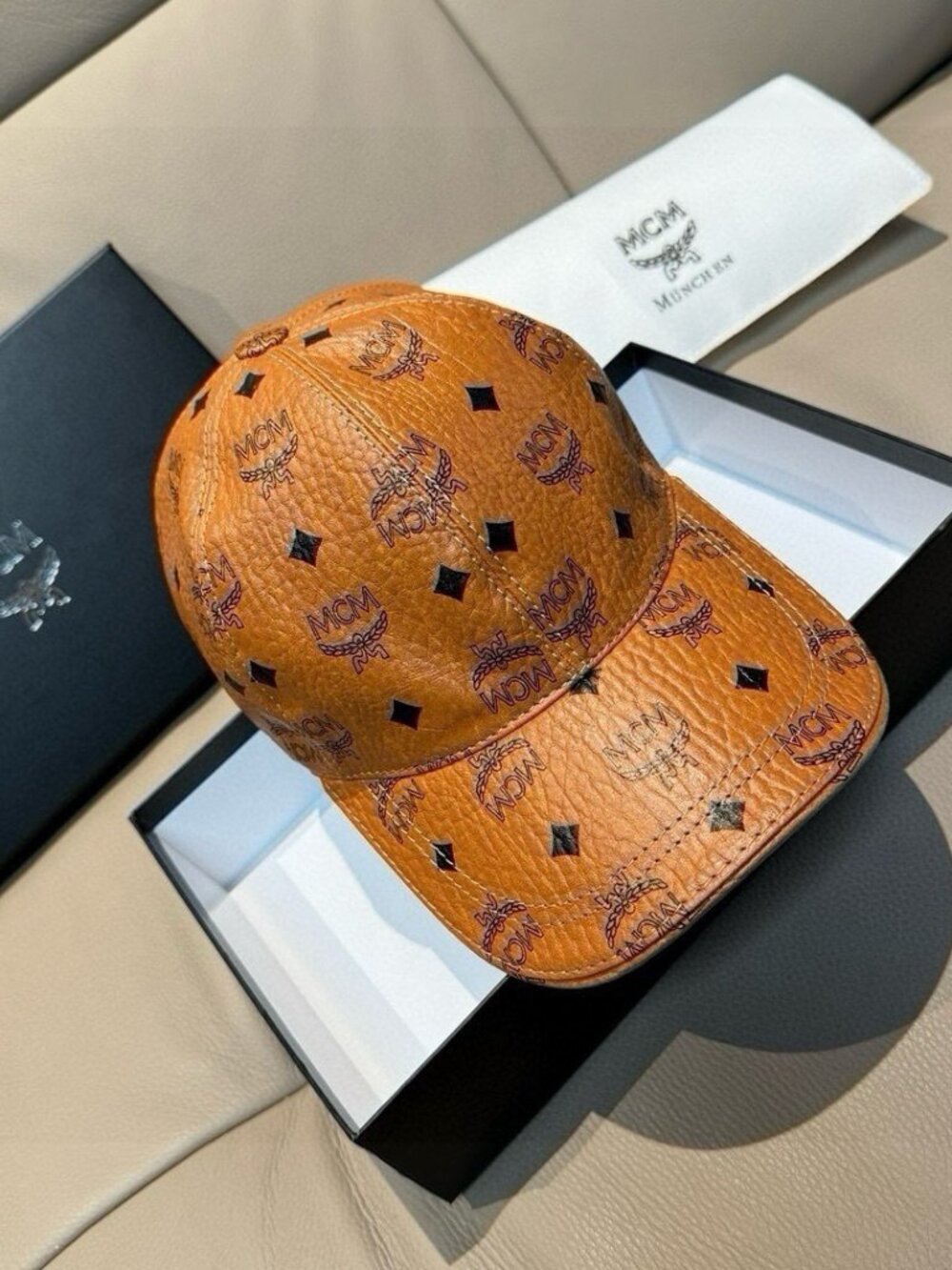 💎MCM hat💎 - Picture 2 of 8